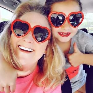 Meet your Posher, Becky